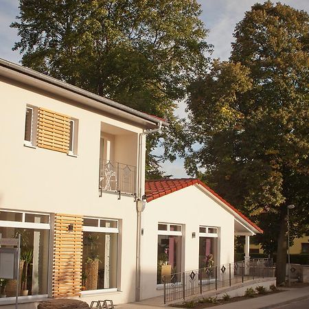 Cafe Hehrlich - Cafe, Pension & Mehr Bad Tennstedt Exterior foto